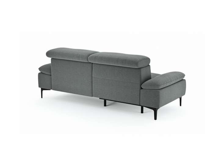 1810c3a0028d9838071f8724db427d9408e8bf57 Global Family Sofa Felipa freisteller 3 105106