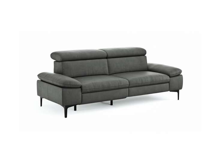 9e8acc9f28ac7f6c06e306940e1d03cf8e602d5e Global Family Sofa Felipa freisteller 2 105137