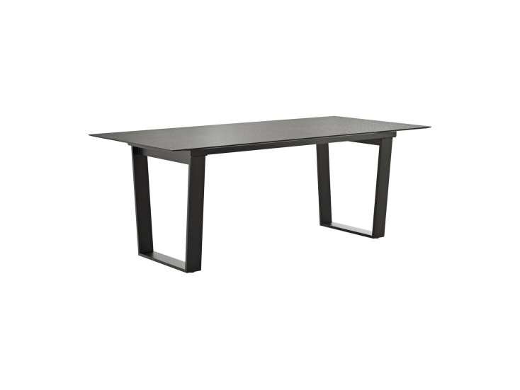 fc8153435bfa45f3d29acd128ffde4864c65a41b Global Family Esstisch Dinner masterbild 106235