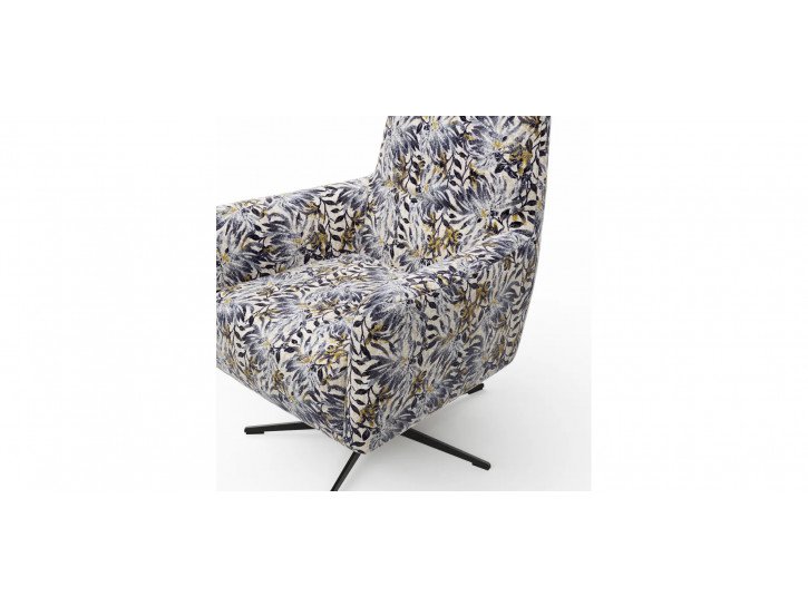 1aa11fd53fe7f0d27d02d10c92e4d5823ef5412c Comfort Republic Sessel Charlotte Blumig detailbild 3 141908
